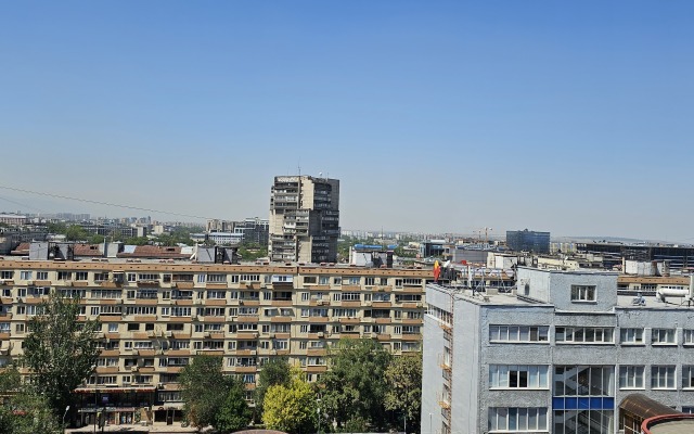 Na Arbate V Samom Serdtse Almaty Flat