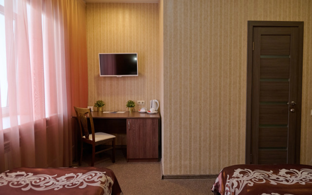 Zima Hotel