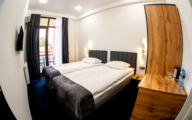 Отель Urban Blis