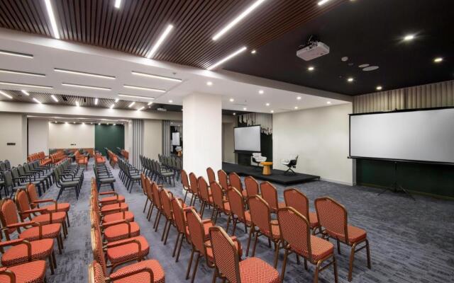 Holiday Inn Yerevan Republic Square, an IHG Hotel