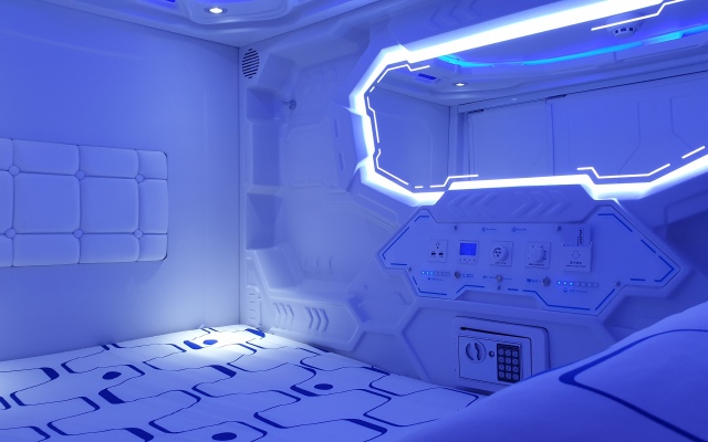 Хостел Hashtag.Capsule