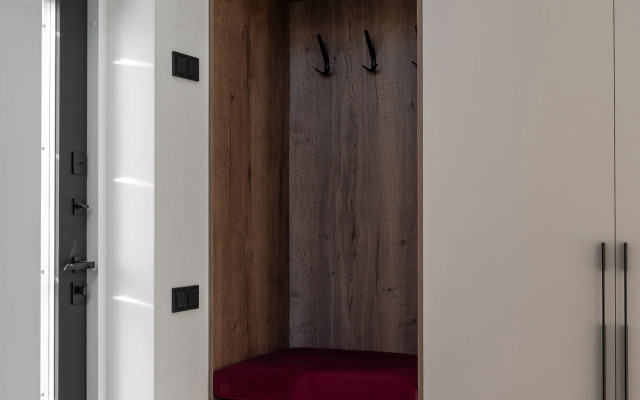 Granat s Basseynom i Mangalnoy Zonoy Villa