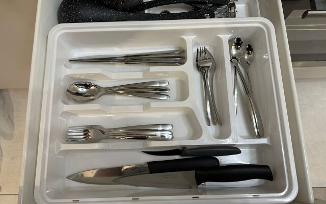 Квартира класса комфорт плюс с видом на реку в центре Рыбной деревни, остров Канта