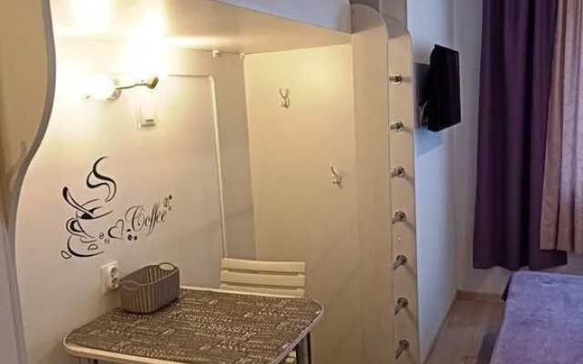 Lilovyje Na Solnechnoy Ulitse 17 Apartments