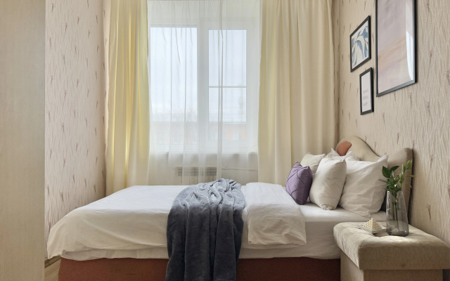 Dvukhkomnatnaya Kvartira V Tsentre Kronshtadta Apartments
