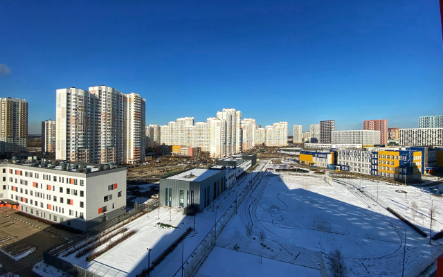 Novaya Studiya 4 Minuty Do Tts Iyun Flat