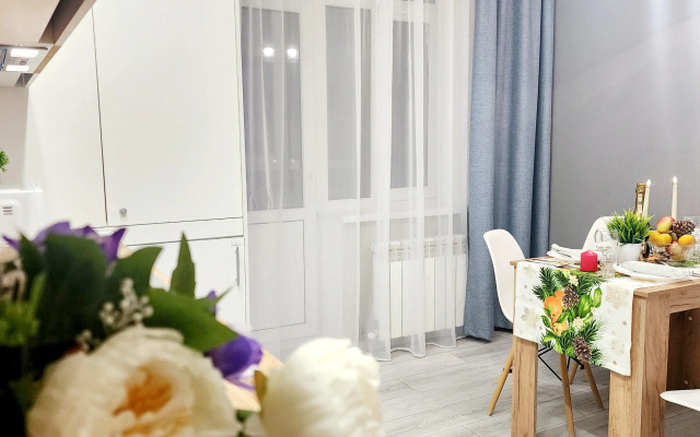 Dvukhkomnatnaya S Vidom Na Ploschad Flat