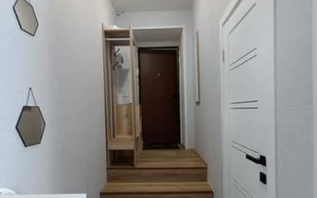 Uyutnaya kvartira na 4 gostey ryadom s aeroportom Flat