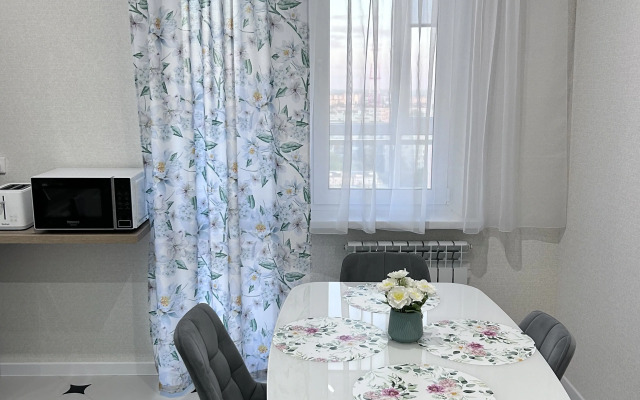 Lazur Flat