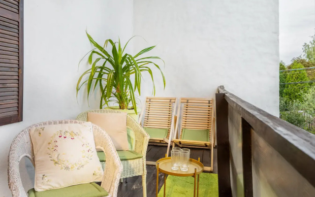 Bely Kottedzh Private House