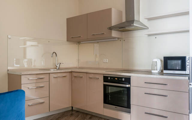 Apart Vl Na Naberezhnoy S Vidom Na More Apartments