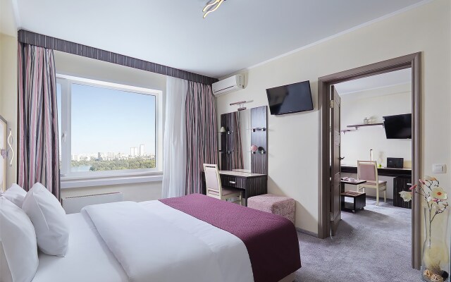 Aristokrat Oficial'nyj partnyor Otelya «Gamma» Izmajlovo Hotel