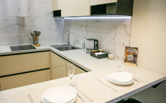 V Tsentre Petrozavodska U Naberezhnoy Flat