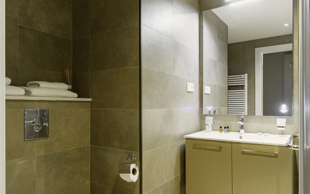 Alliance Palace by Grand City Apartment Hotel
