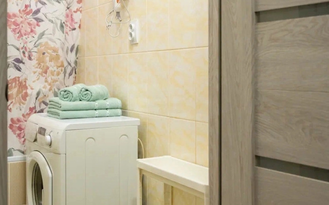 Apartment Atmosphere-Romantic 2