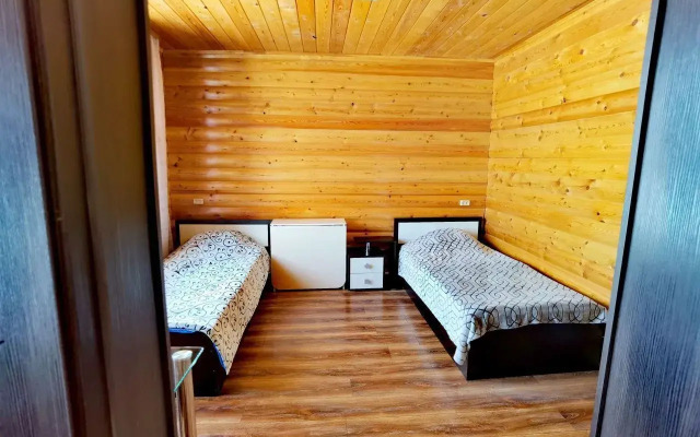 Na Gornoy 13a Private house