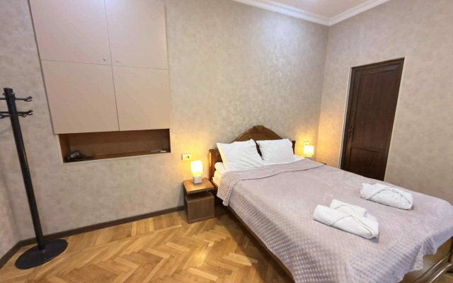 Shota's Guest House
