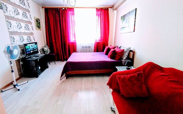 Stavropol Posutochno Rodosskaya 13 Flat