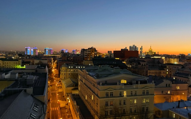 White Na Tverskoy 15 Apartments