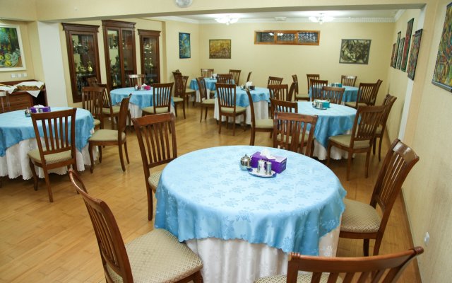 Omar Khayyam Hotel