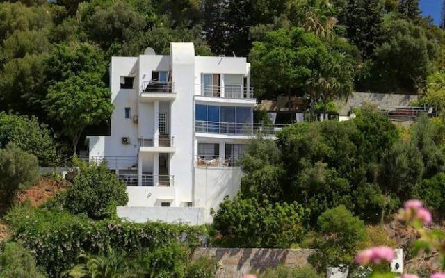 Бутик-отель Marbella Boutique Art Suites