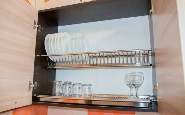 U DK Metallurgov. Barbaris two-room Apartments
