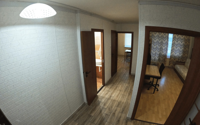 Апартаменты на Бухарестской 156