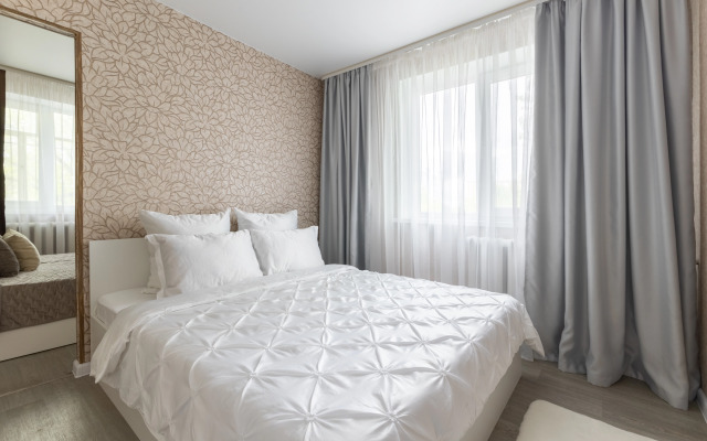 Апартаменты трехкомнатные на Космонавтов