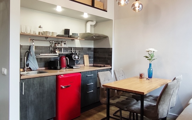 Studios On Marata 4 Furnished Rooms