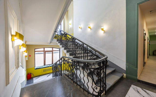 Apartamenty 4 na Rizhskom Prospekte (R36)
