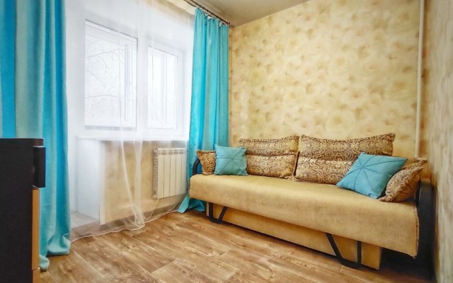 Uyutnaya Guru vozle Dendrariya Flat