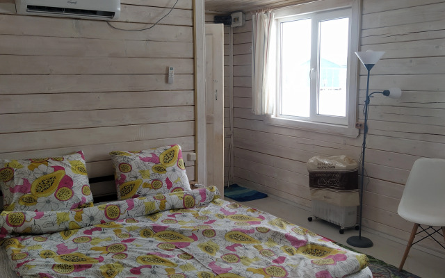 Частный дом Роза на поле