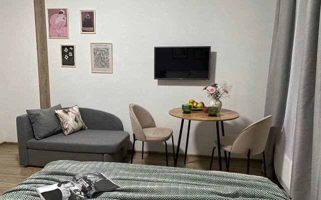 Апартаменты R-Home Start 11025