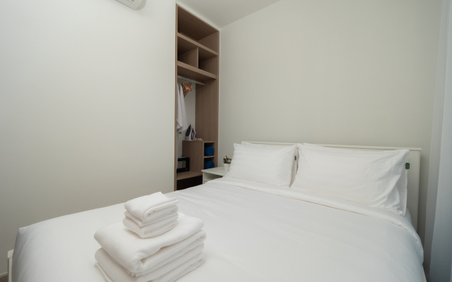 Otlichnye 2 Bd Apartamenty s Sobstvennym Dvorikom Apartments