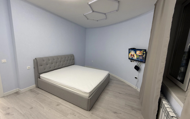 Квартира 2-Комнатная Студия с Новым Ремонтом возле ТЦ Ройял Парк