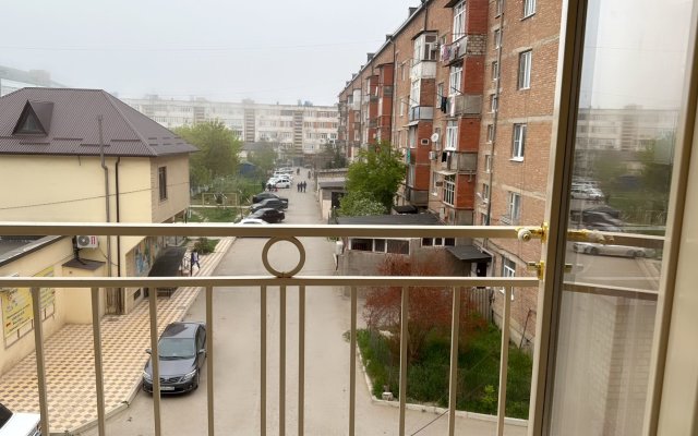 Naberezhnaya Vozle Morya Apartments