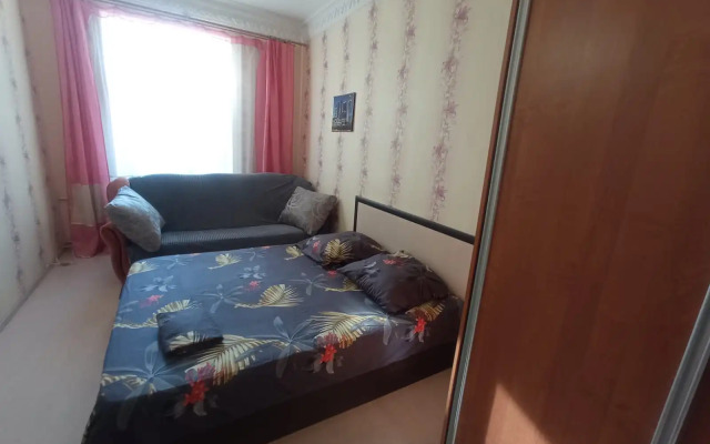 Prostornaya V Tsentre Flat