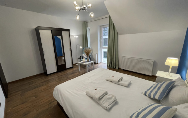 Апартаменты Клод Моне