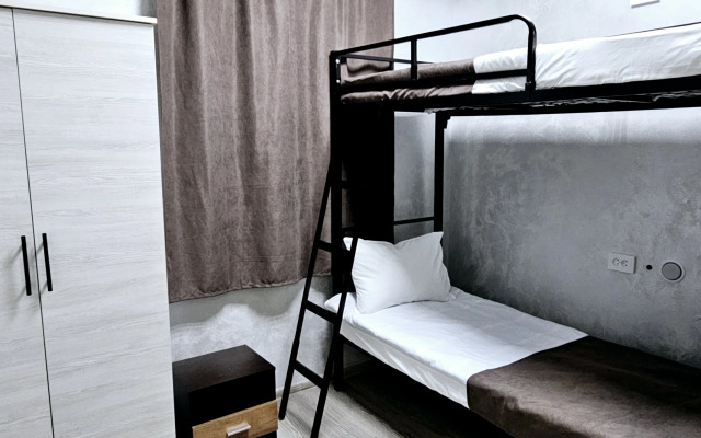 Hostel Lyuks