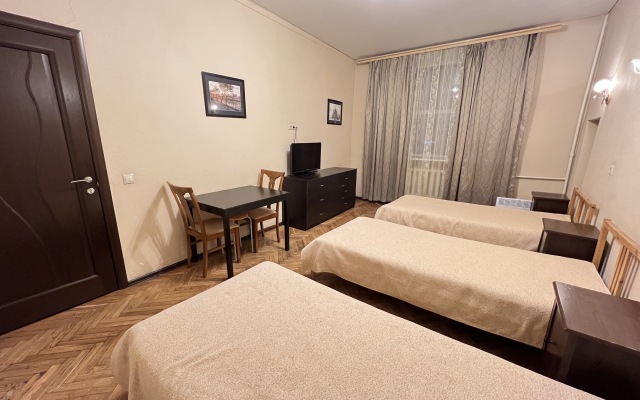 U Maksima Apartments