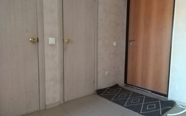Na Bushueva 6 Flat