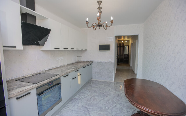 Апартаменты Высотная