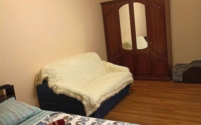 Na Kuryzhova 25 Flat