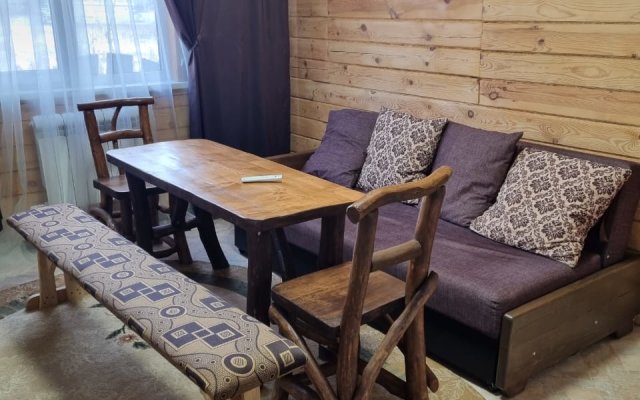 Yashkin Dom Guest House