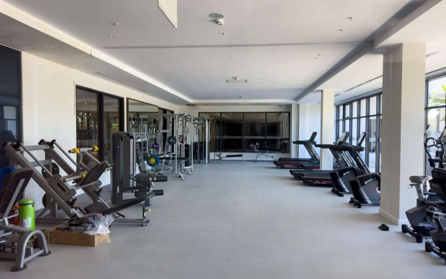 Qoople Azura World S 16 Apartments