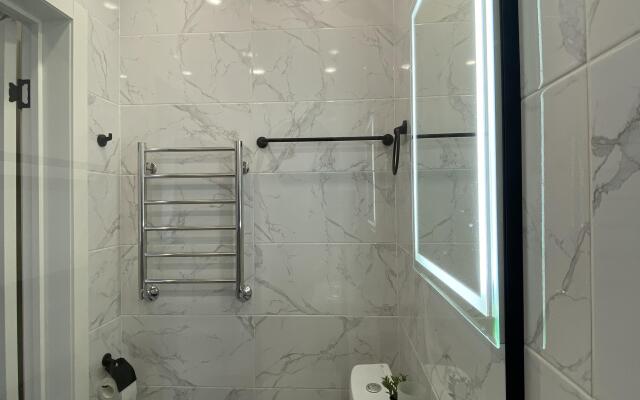 Квартира Белая Студия на Вихарева