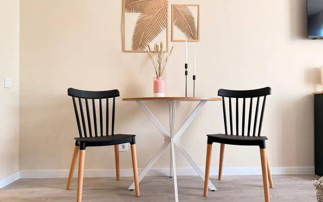 Uyutnaya Studiya S Vidom Na Gory Apartments