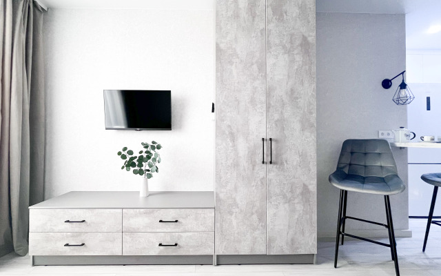 Апартаменты Уютная студия с лоджией в Батайске