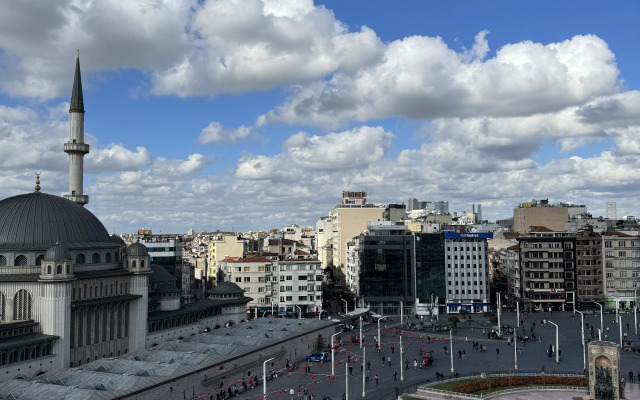 CVK Taksim Hotel