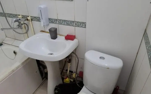 Dobrye Sutki Na Krasnom Pereulke 17 Apartments